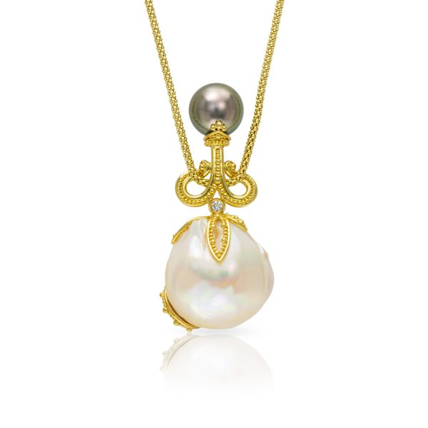 22kt gold granulation pearl pendant